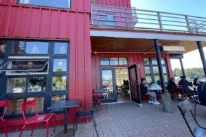 Savary Island Pie Company