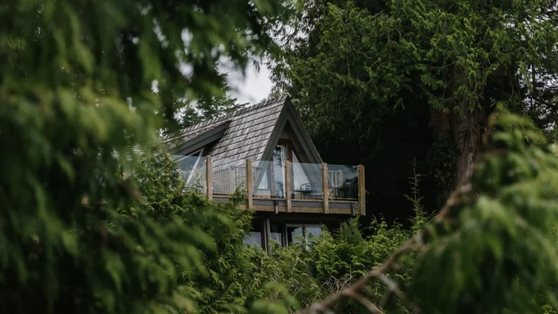 The Shoreline Tofino