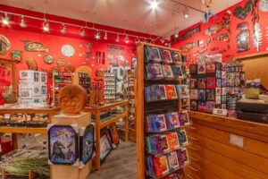 Himwitsa Native Art Gallery