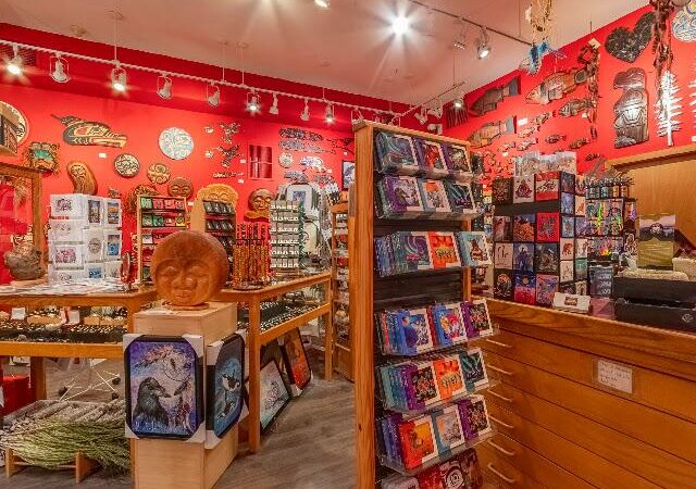 Himwitsa Native Art Gallery