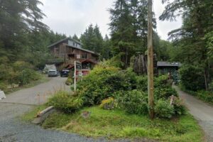 Tofino Art Glass Studio