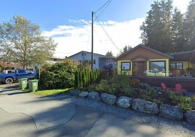 Tofino Travellers Guesthouse